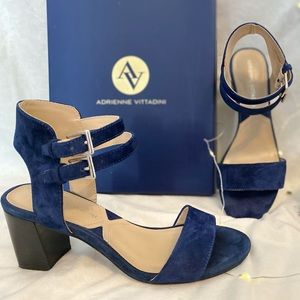 Adrienne Vittadini Palti size 6